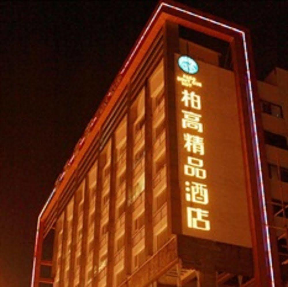 Paco Hotel Guangzhou Jiangtai Road Metro Branch Eksteriør billede