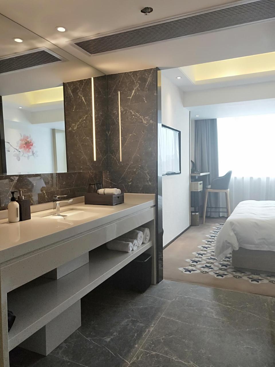 Paco Hotel Guangzhou Jiangtai Road Metro Branch Eksteriør billede