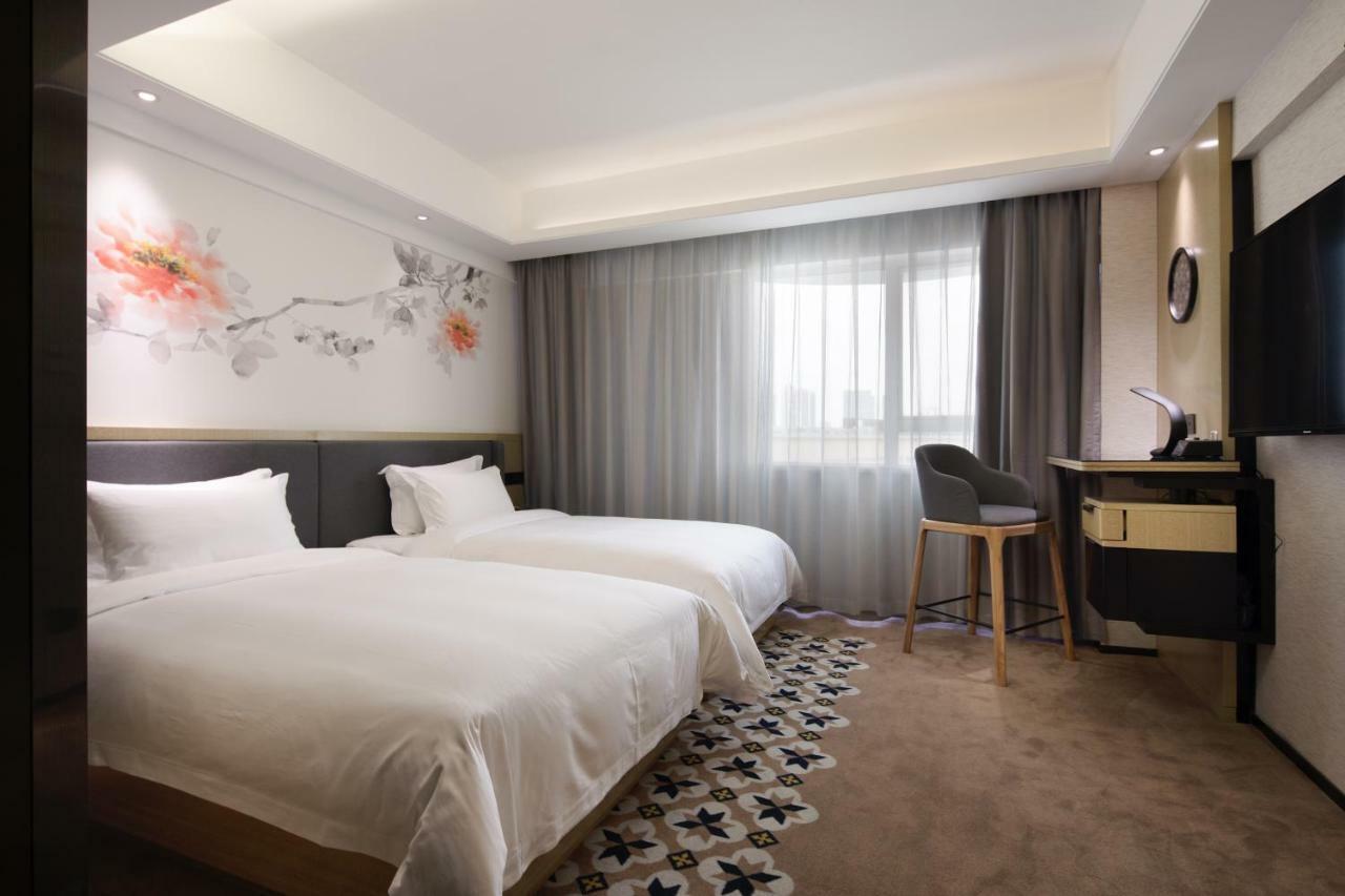 Paco Hotel Guangzhou Jiangtai Road Metro Branch Eksteriør billede